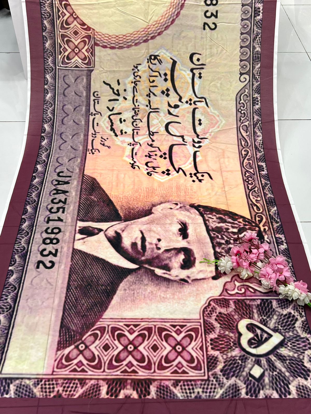 CURRENCY DUPATTA