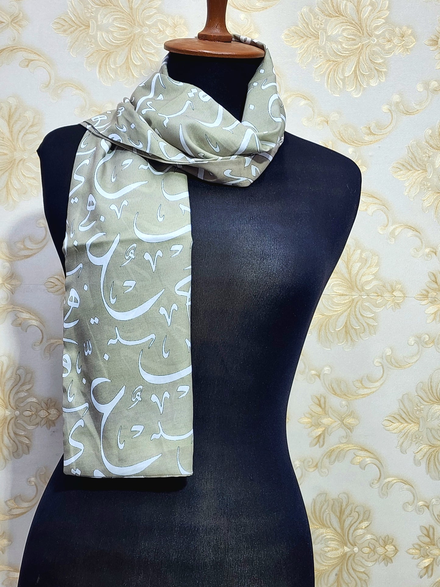 Arabic Calligraphy Scarf