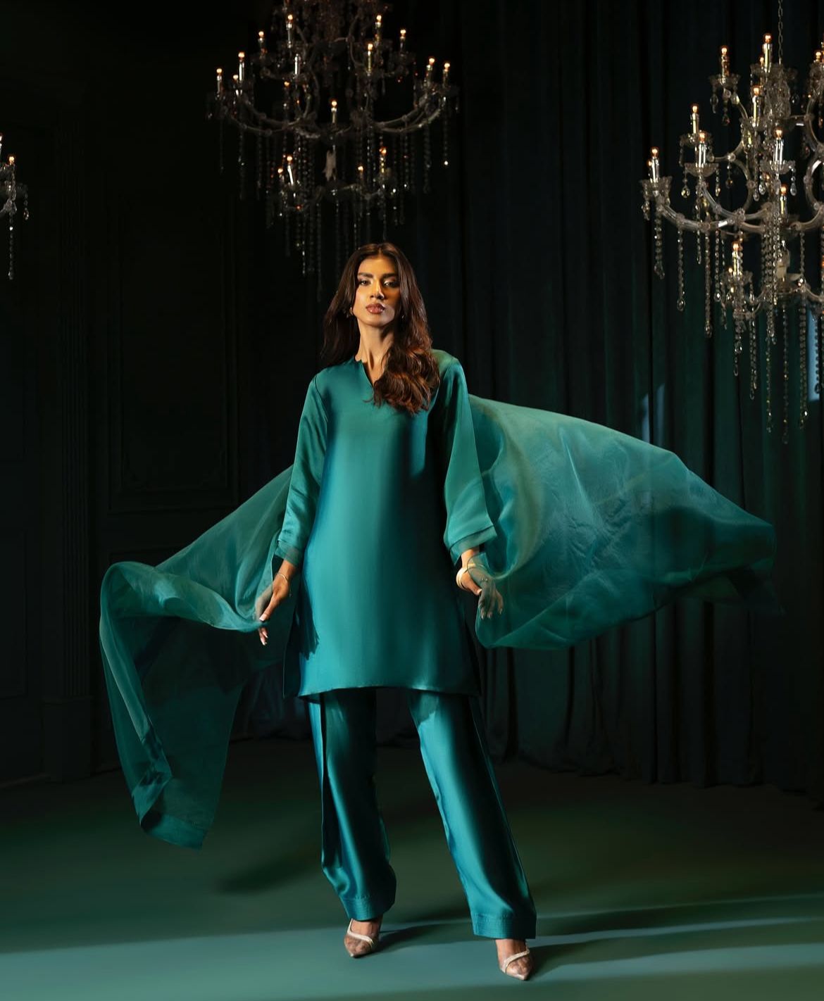 Farshi Mid Night Green